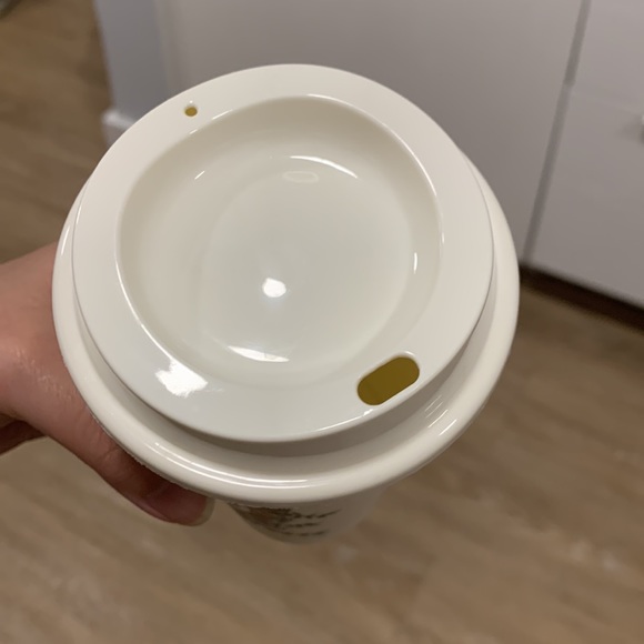 Starbucks Autumn Cup - Picture 4 of 6